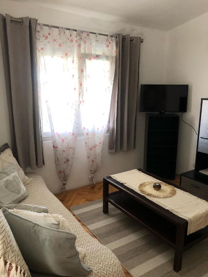 Apartman Suky Sukošan Exterior foto