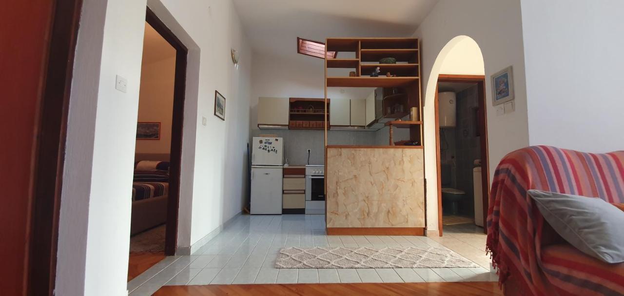 Apartman Suky Sukošan Exterior foto